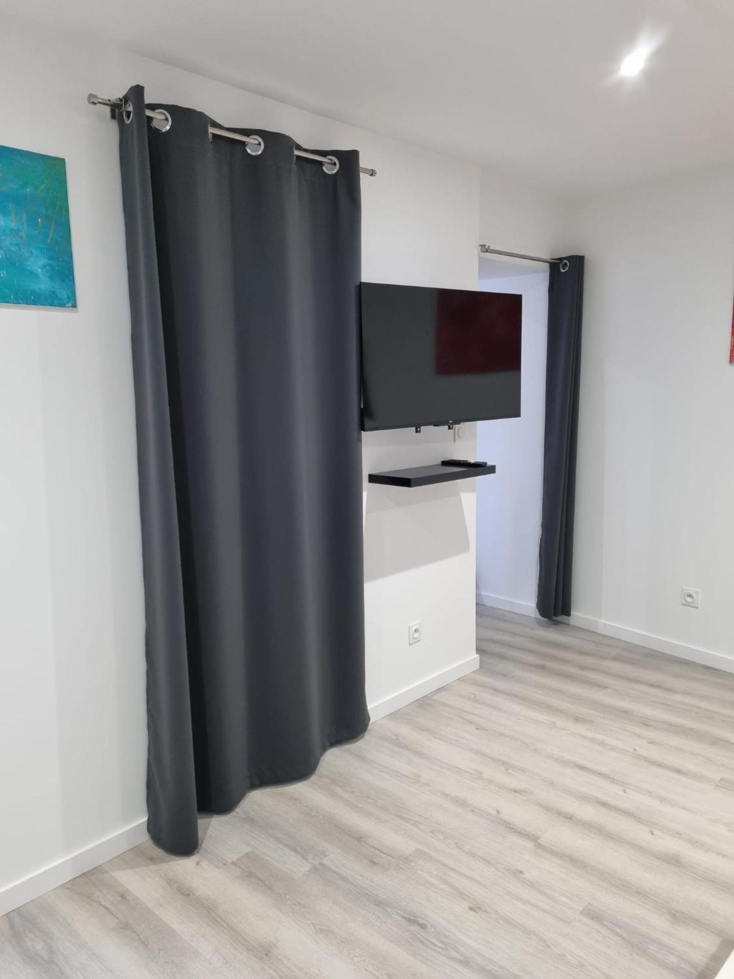 Au Petit Ronceraie Apartman Blois Kültér fotó